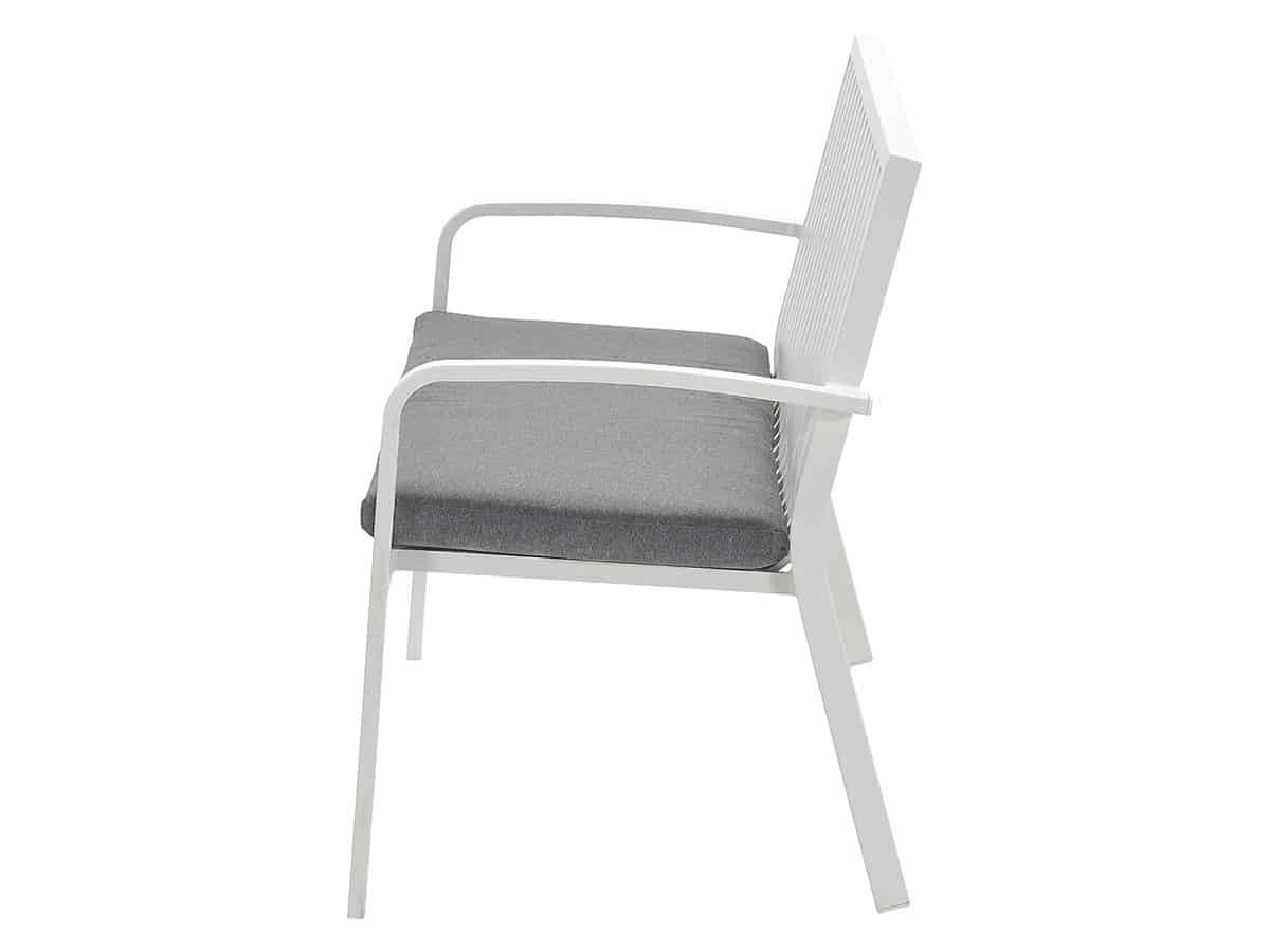 20251209-bench-4
