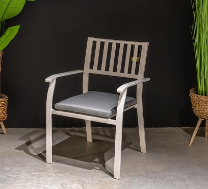 כיסא מעוצב דגם שיק