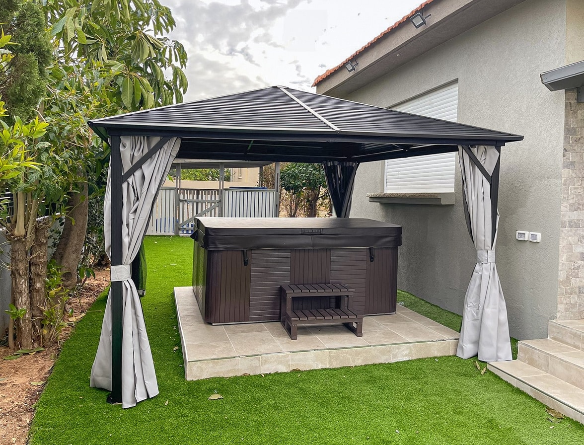 גזיבו אלומיניום דגם קנזס 3.65X3.65 מטר