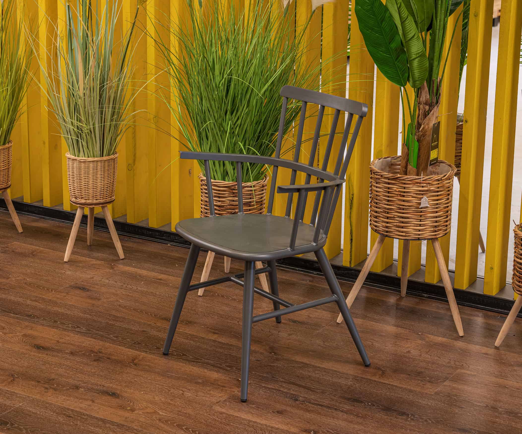 20251214-magic-armrest-1-1