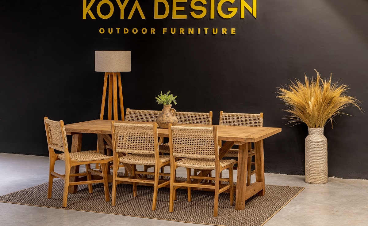 שולחן לינקולן בשילוב 6 כיסאות פריז