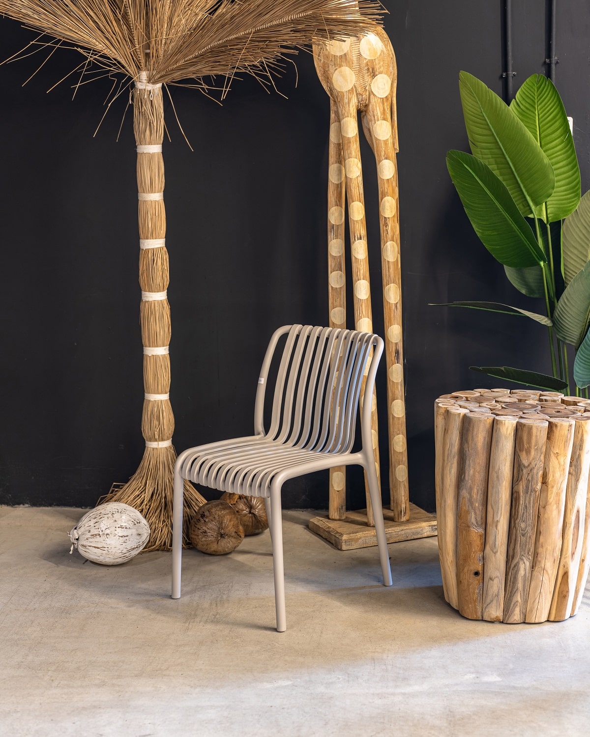 כיסא מעוצב דגם דיווה