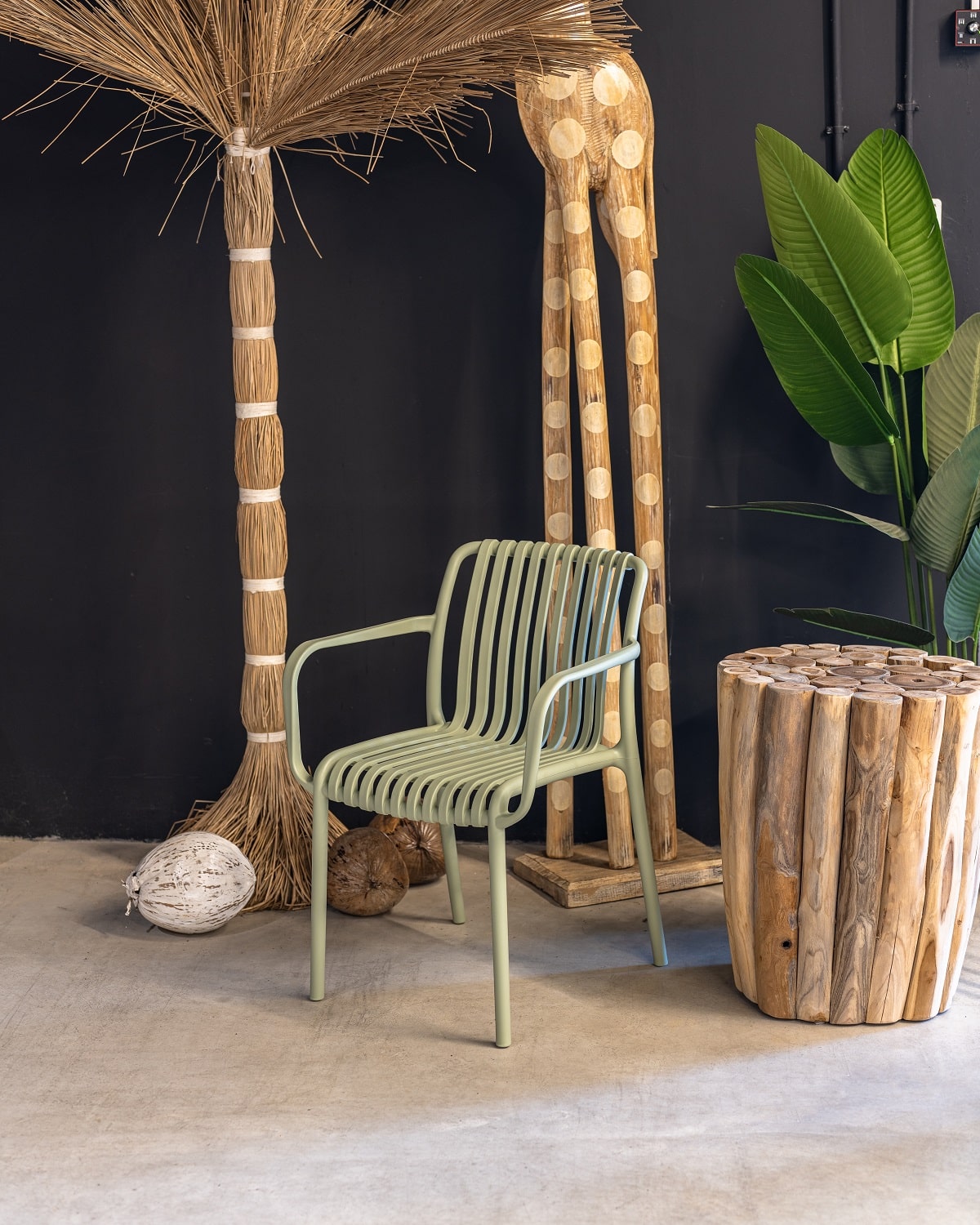 כיסא מעוצב דגם דיווה משענות