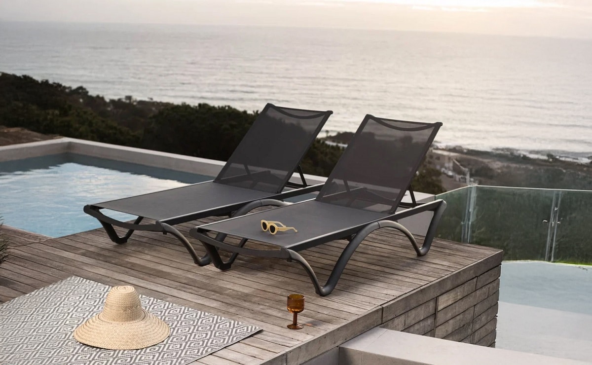 מיטת שיזוף דגם סנטוריני