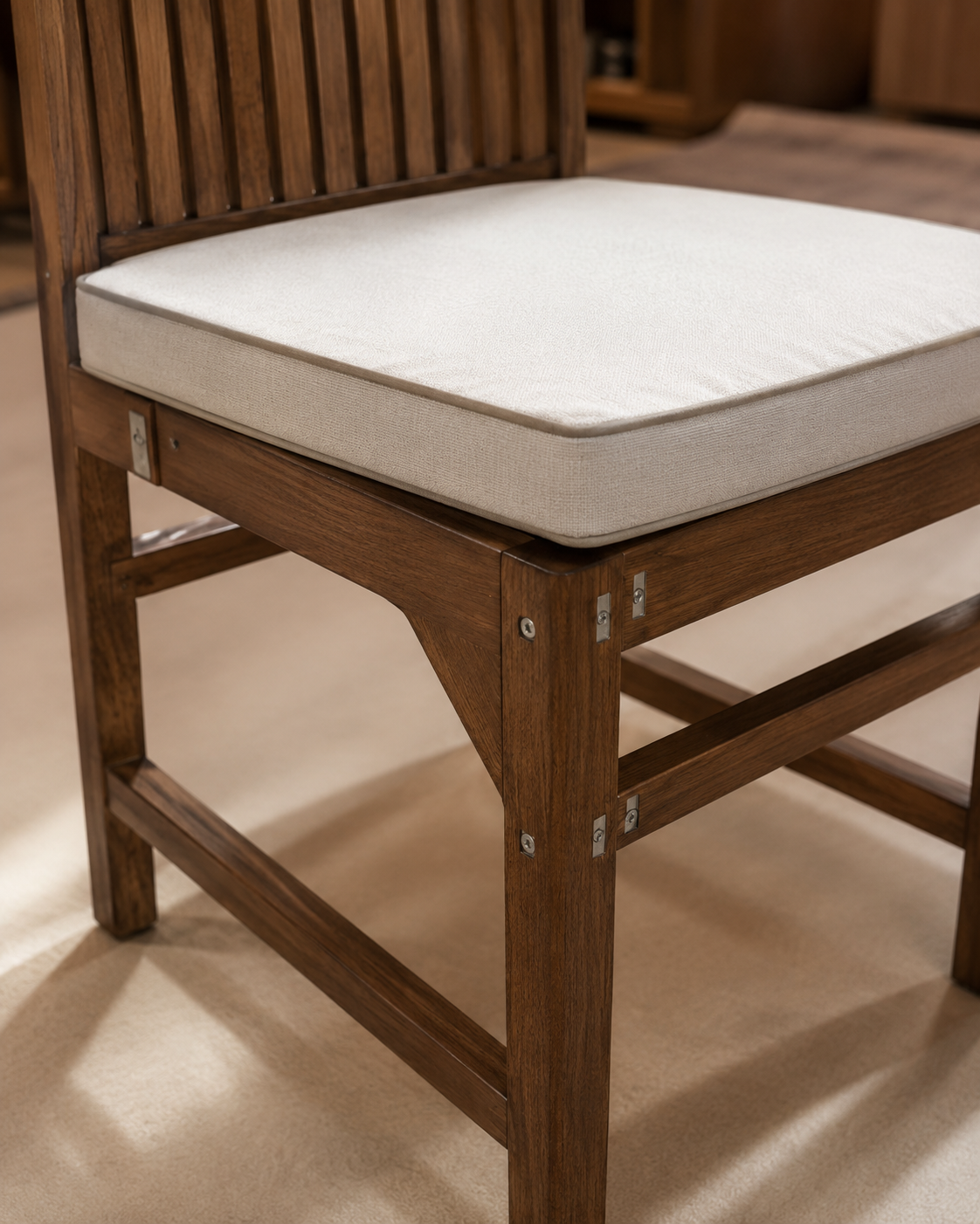 20260616-kardif-chair-5